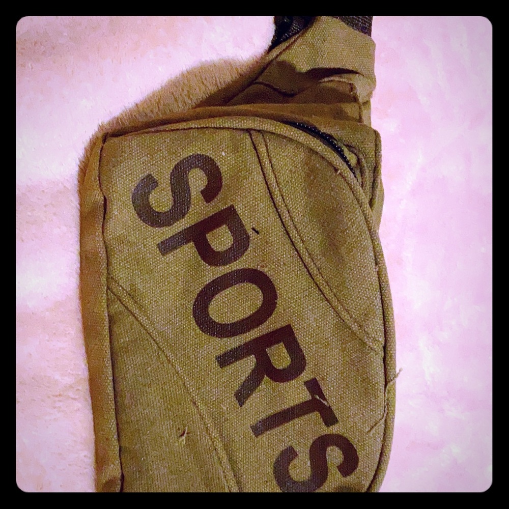 Sport belt bag